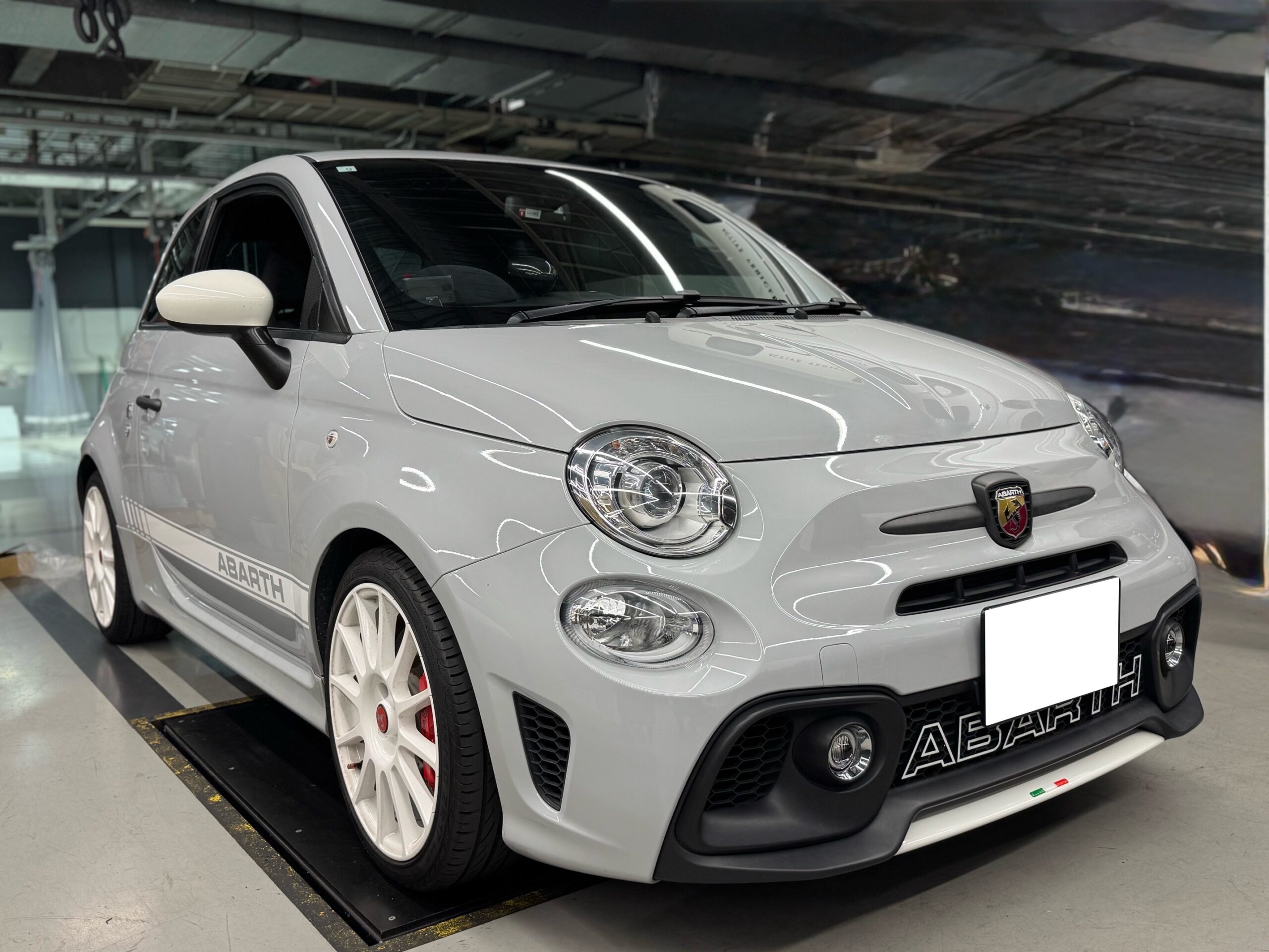 ABARTH | A PIT AUTOBACS